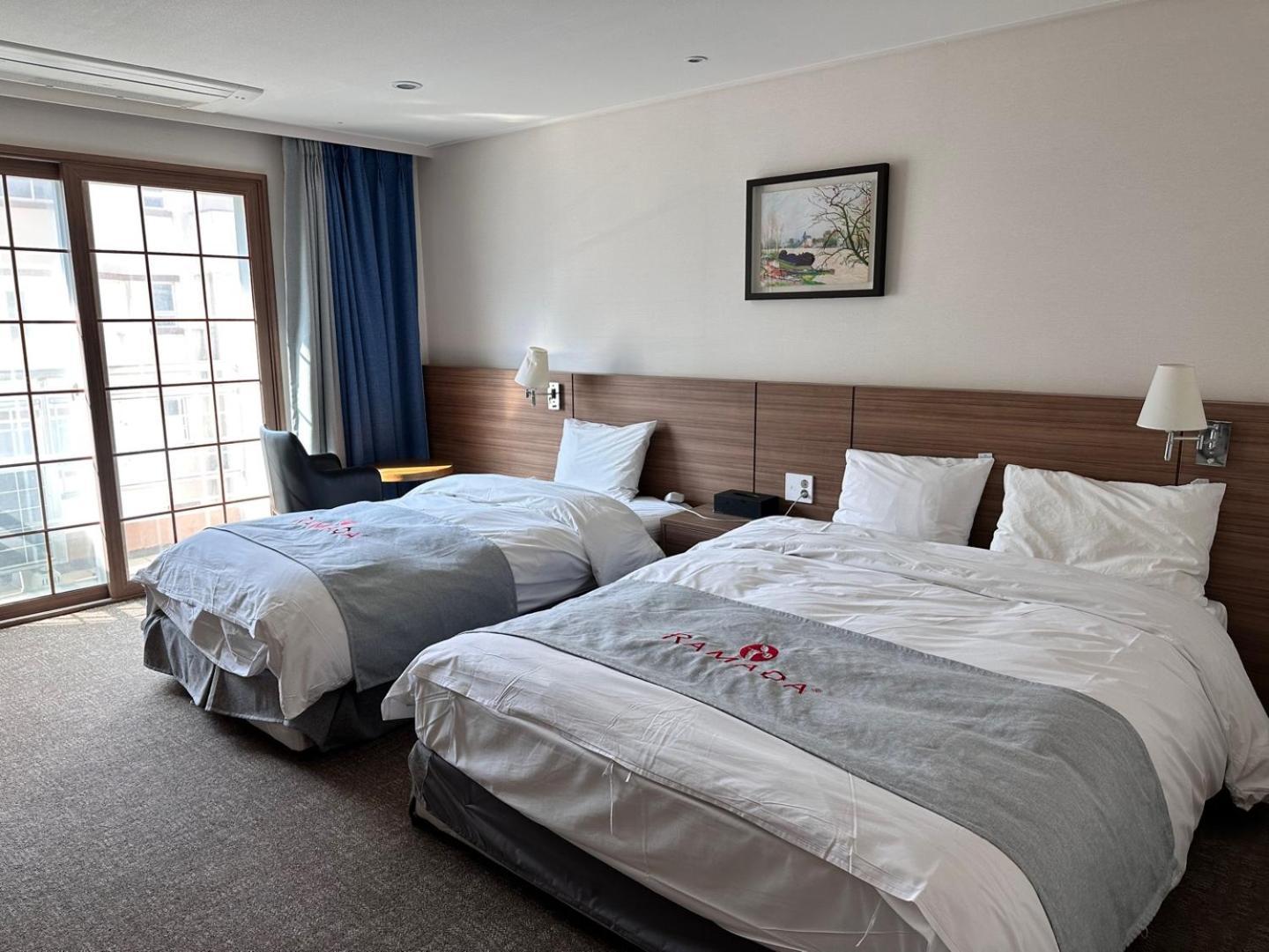 Ramada Taebaek Hotel Buitenkant foto